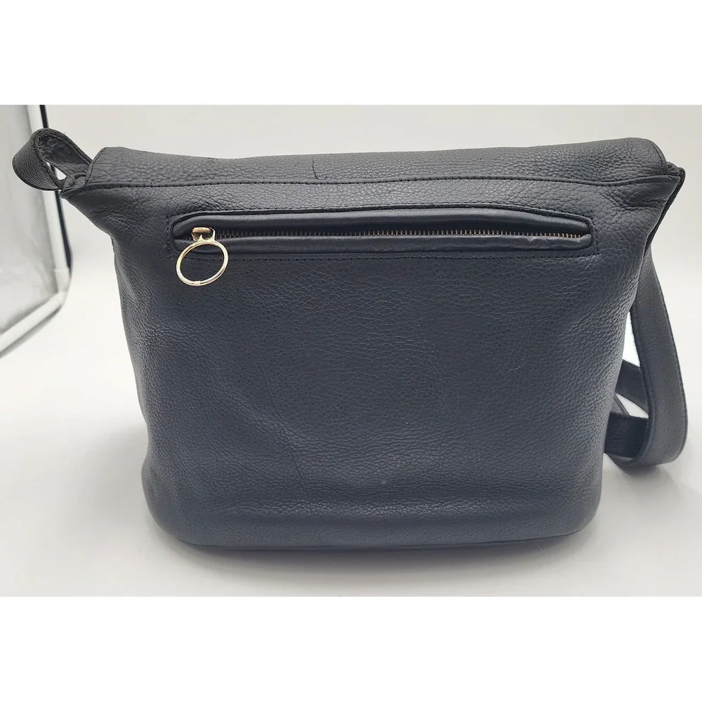 M. London Messenger Black Bag Genuine Leather Made USA Vintage 80-90s Shoulder